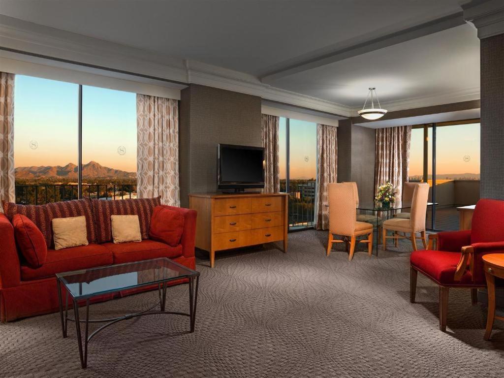 Sheraton Crescent Hotel Phoenix Buitenkant foto